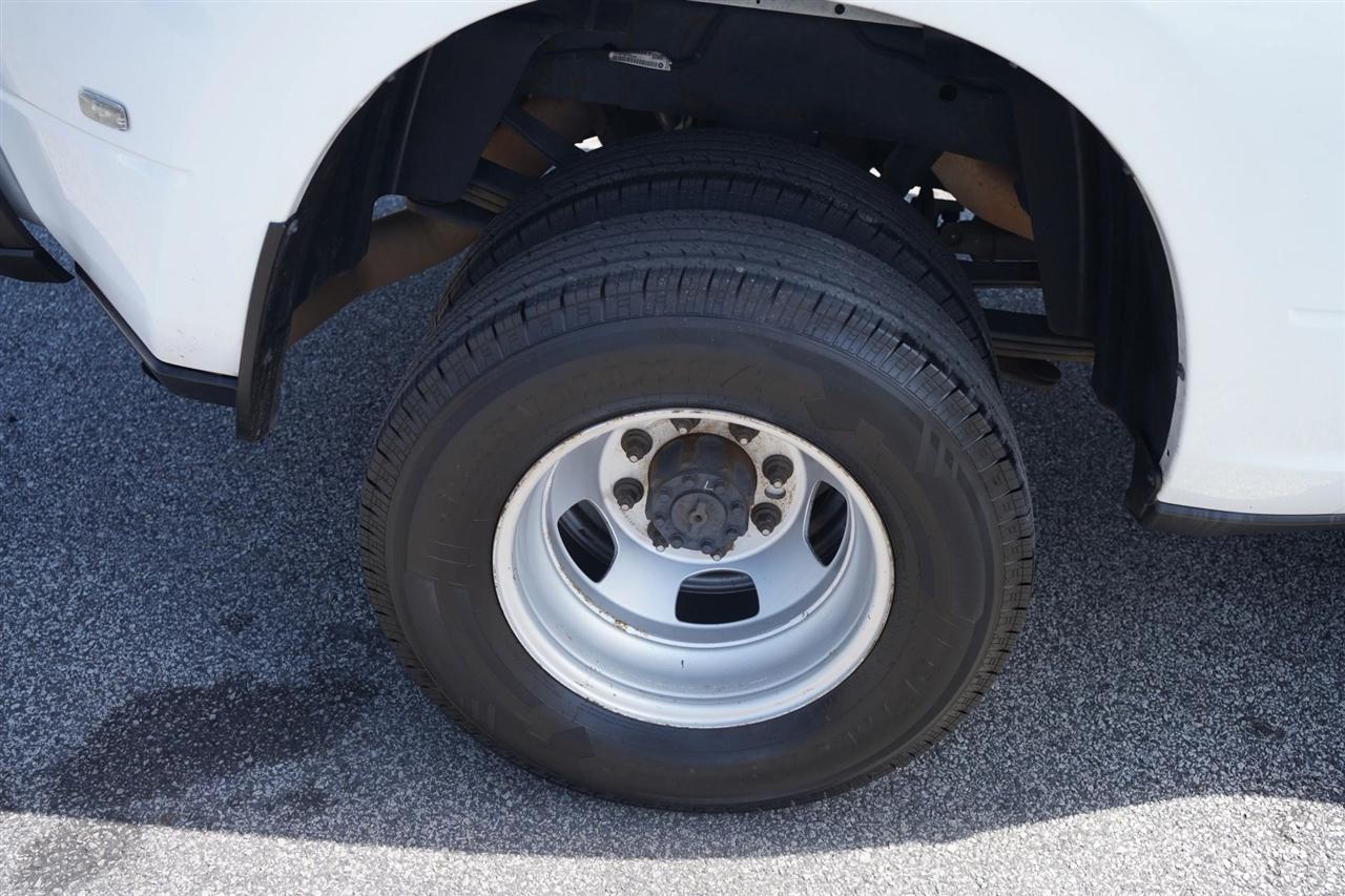 RAM 3500 Tradesman Crew Cab 4WD DRW 2021