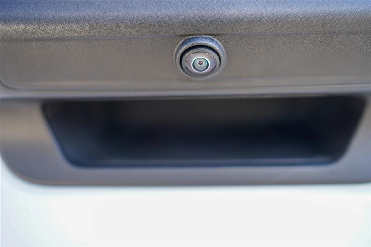 RAM 3500 Tradesman Crew Cab 4WD DRW 2024