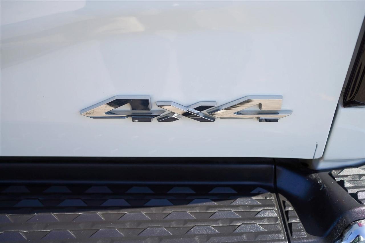 RAM 3500 Tradesman Crew Cab 4WD DRW 2024