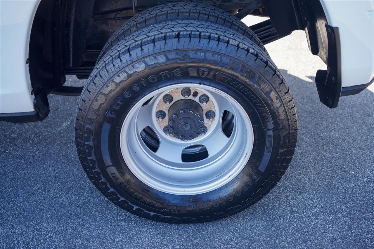 RAM 3500 Tradesman Crew Cab 4WD DRW 2024