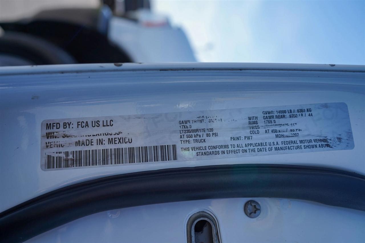 RAM 3500 Tradesman Crew Cab 4WD DRW 2024