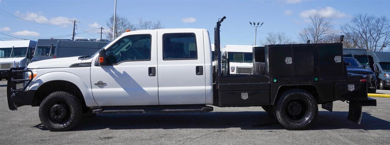 Ford F-350 SD XL Crew Cab Long Bed DRW 4WD 2015