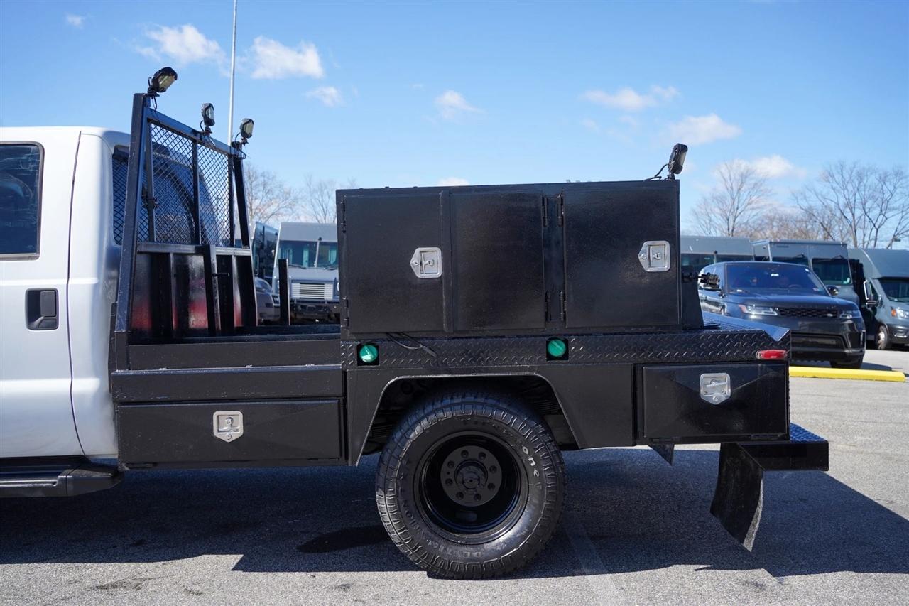 Ford F-350 SD XL Crew Cab Long Bed DRW 4WD 2015