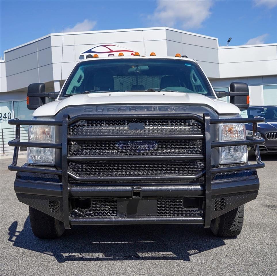 Ford F-350 SD XL Crew Cab Long Bed DRW 4WD 2015