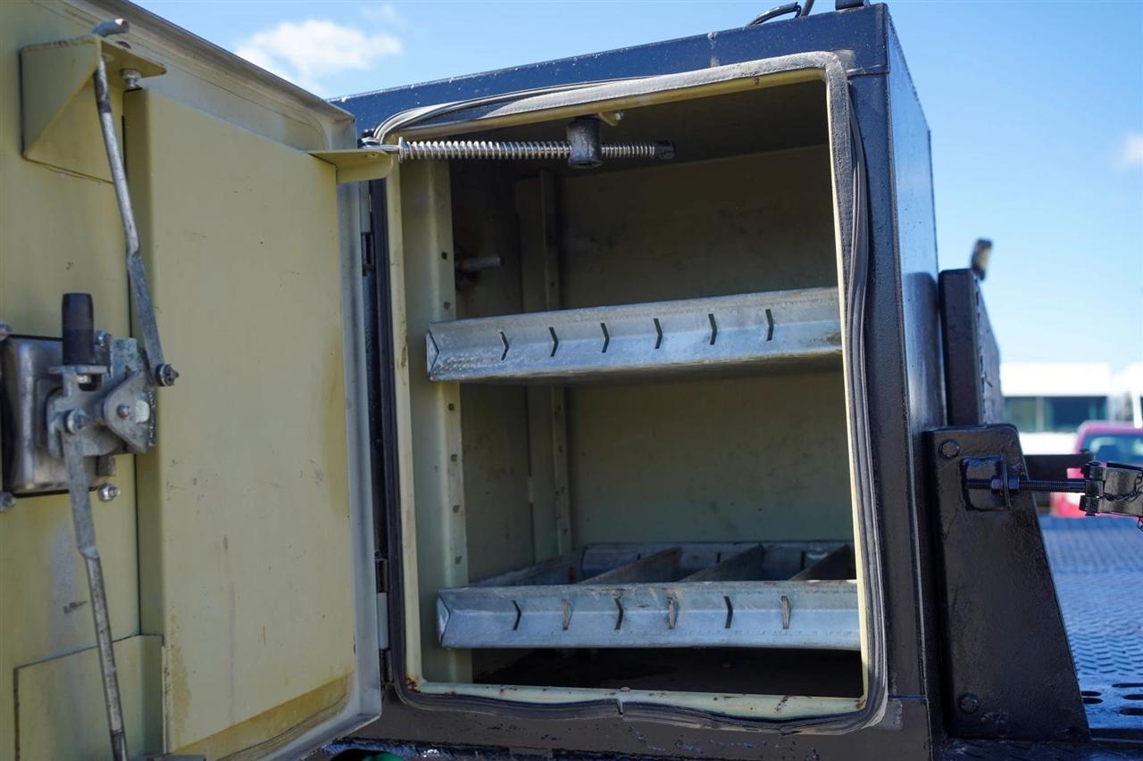 Ford F-350 SD XL Crew Cab Long Bed DRW 4WD 2015