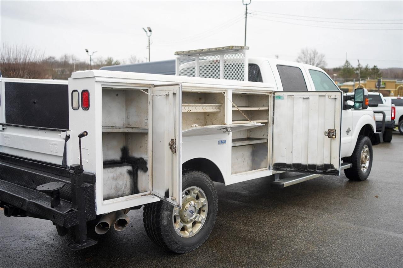 Ford F-350 SD XLT Crew Cab 4WD 2015