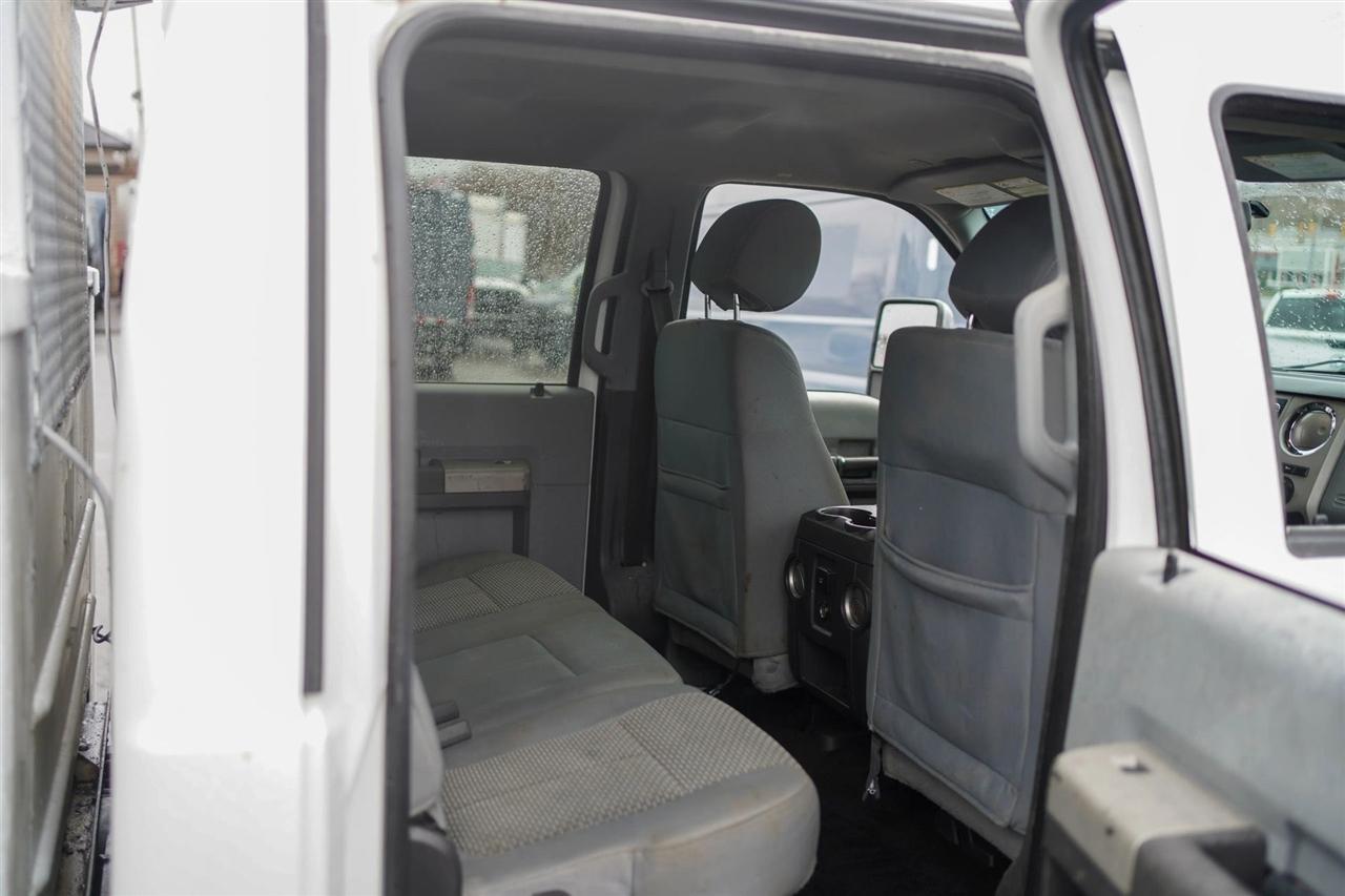 Ford F-350 SD XLT Crew Cab 4WD 2015