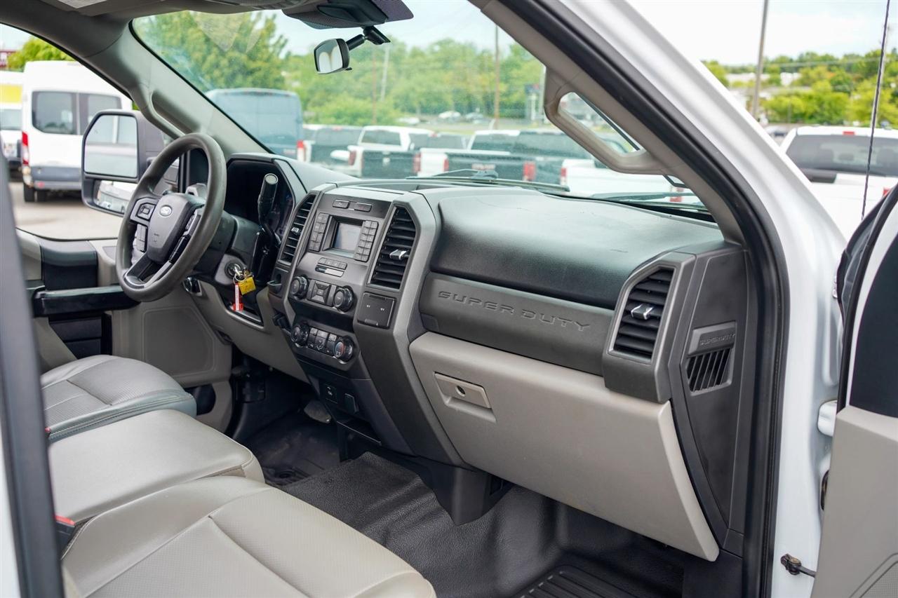 Ford F-450 SD Crew Cab DRW 2WD 2021