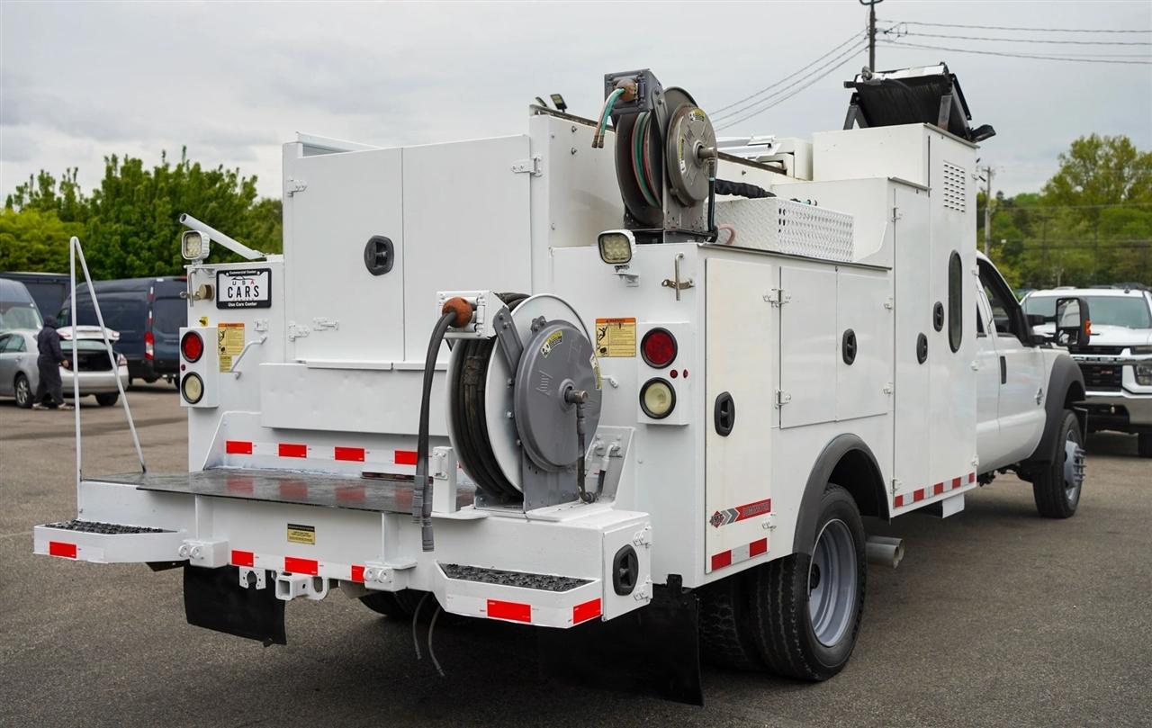 Ford F-550 Crew Cab DRW 4WD 2016