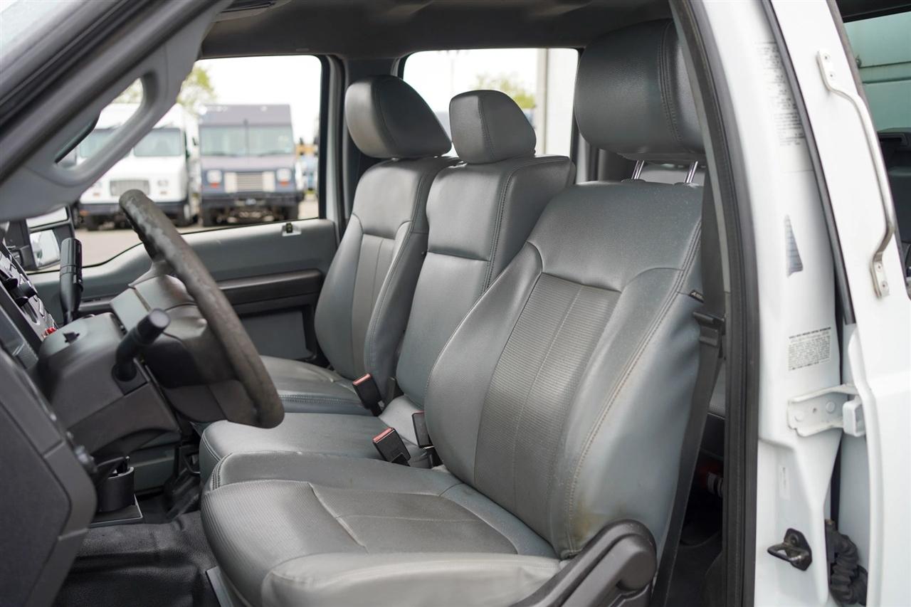 Ford F-550 Crew Cab DRW 4WD 2016