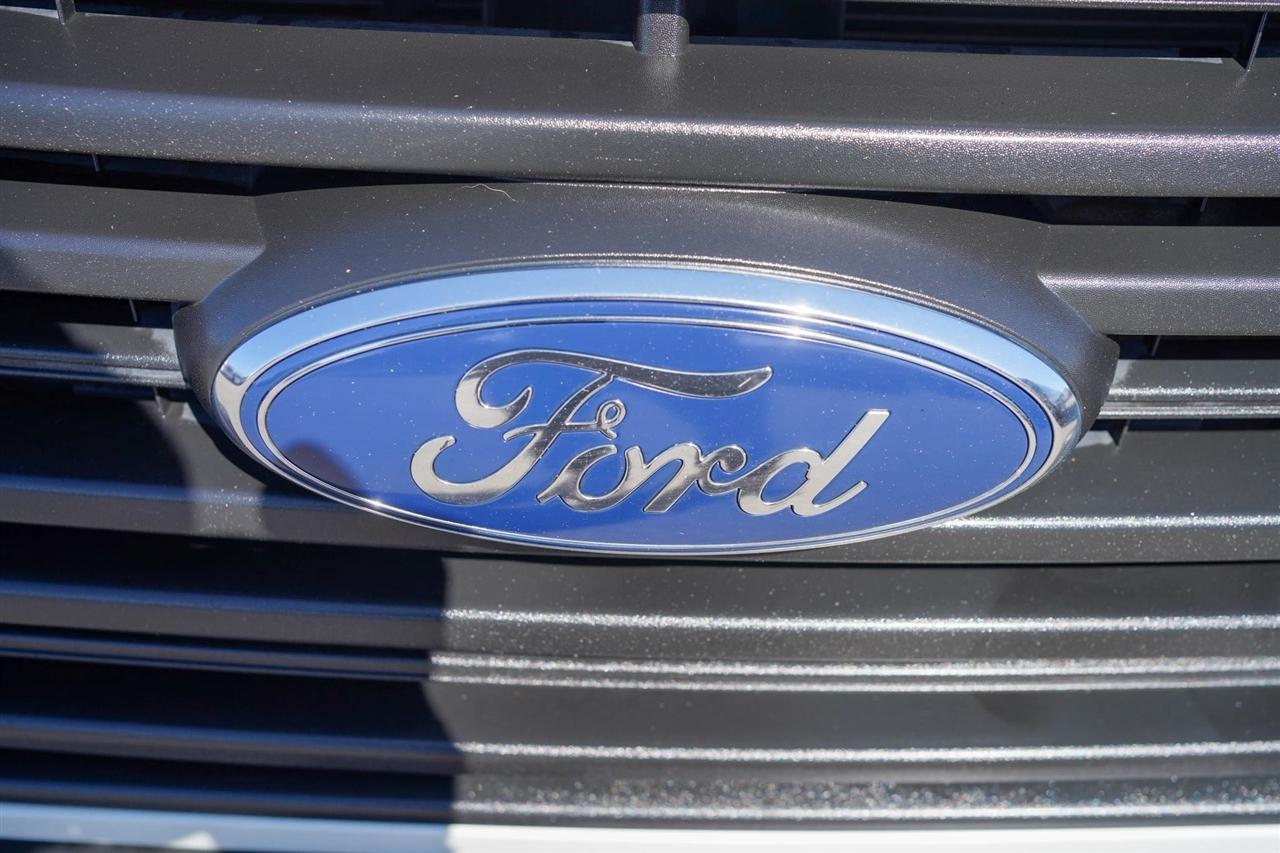 Ford Transit 350 Wagon Med. Roof XL w/Sliding Pass. 148-in. WB 2019