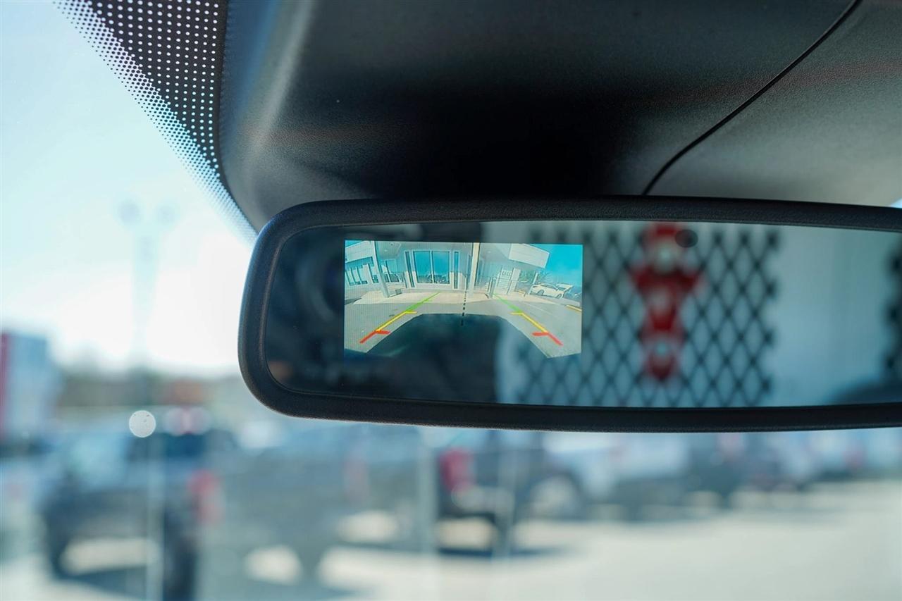 Ford Transit 250 Van Low Roof w/Sliding Pass. 130-in. WB 2018