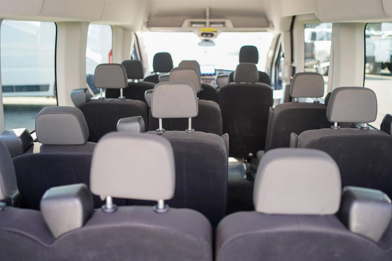 Ford Transit 350 Wagon HD High Roof XLT Sliding Pass. 148 WB EL 2020