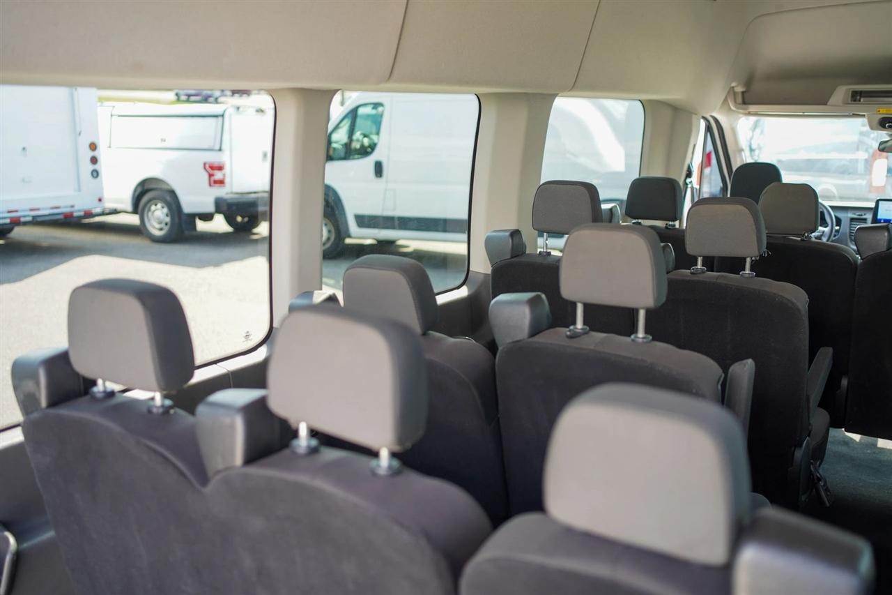 Ford Transit 350 Wagon HD High Roof XLT Sliding Pass. 148 WB EL 2020