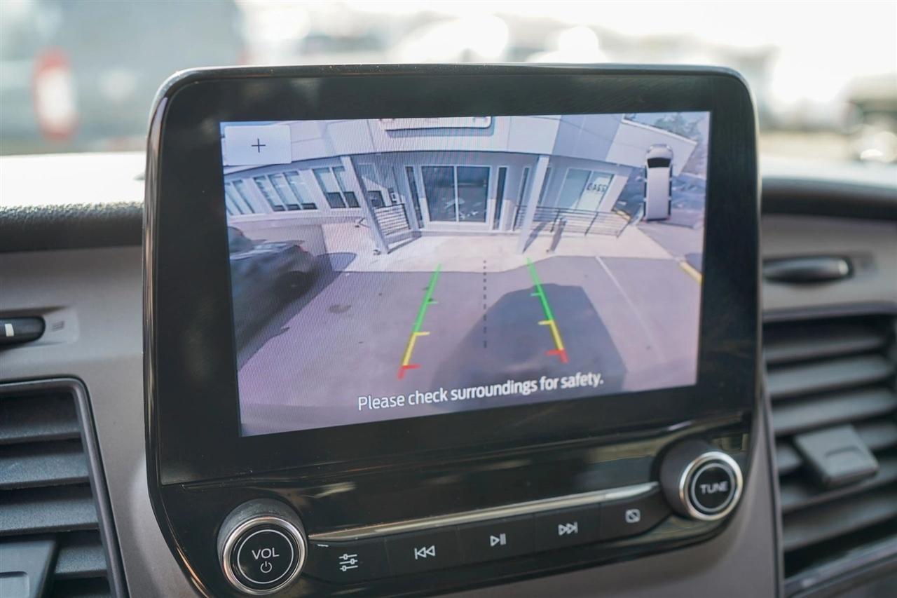 Ford Transit 350 Wagon HD High Roof XLT Sliding Pass. 148 WB EL 2020