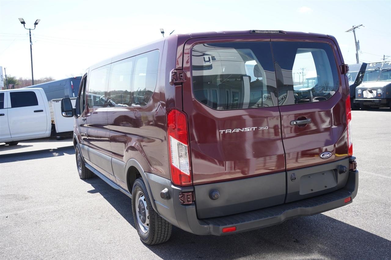 Ford Transit 350 Wagon Low Roof XL 60/40 Pass. 148-in. WB 2018