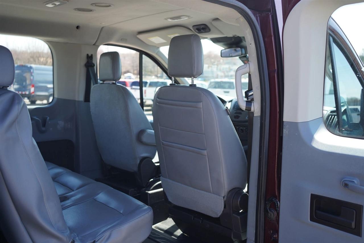 Ford Transit 350 Wagon Low Roof XL 60/40 Pass. 148-in. WB 2018