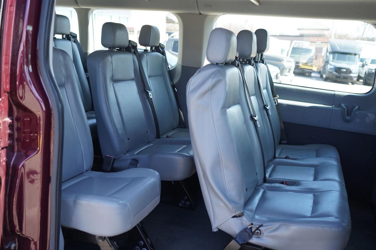 Ford Transit 350 Wagon Low Roof XL 60/40 Pass. 148-in. WB 2018