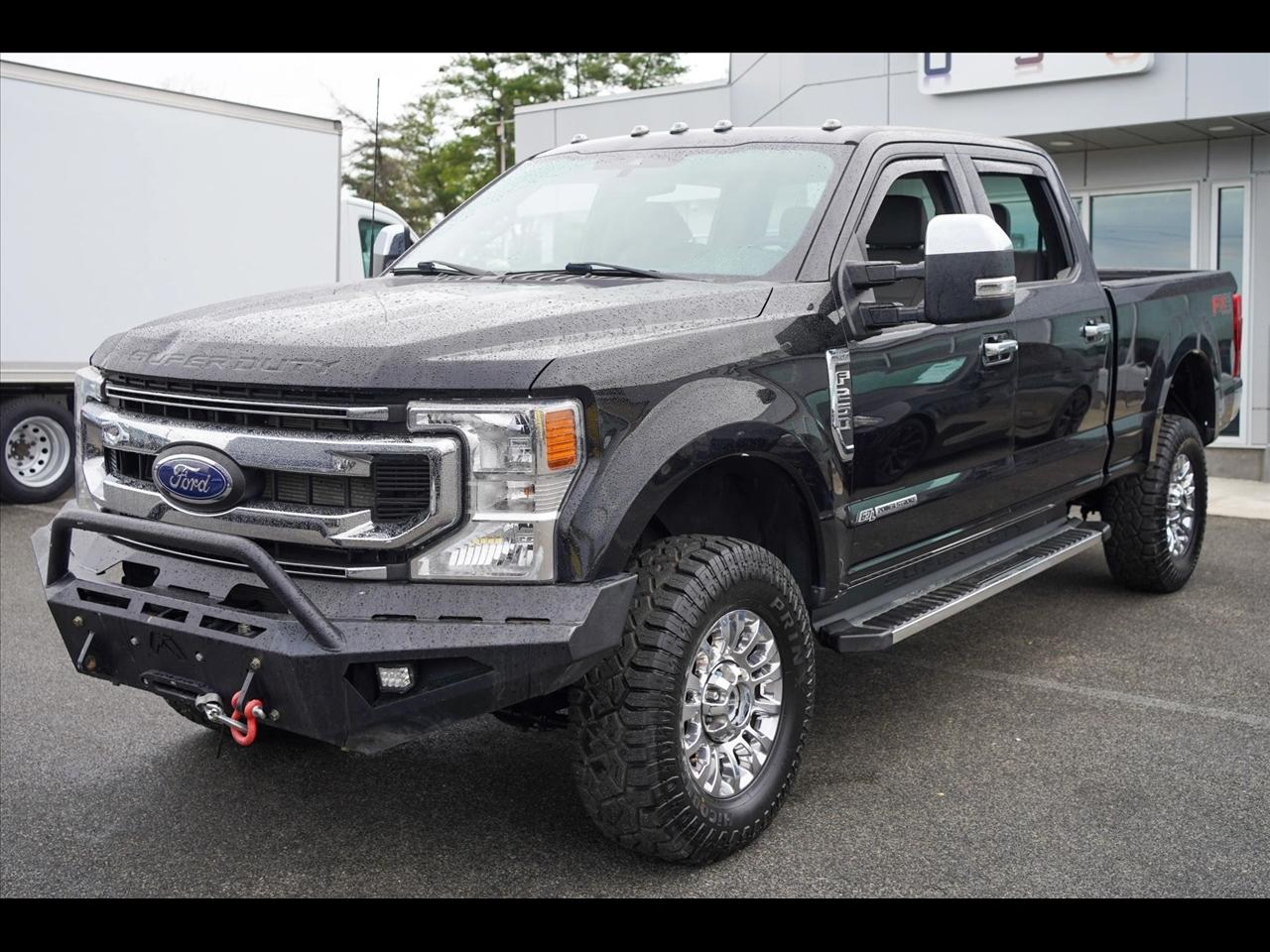 2022 Ford F-250 SD XLT Crew Cab 4WD