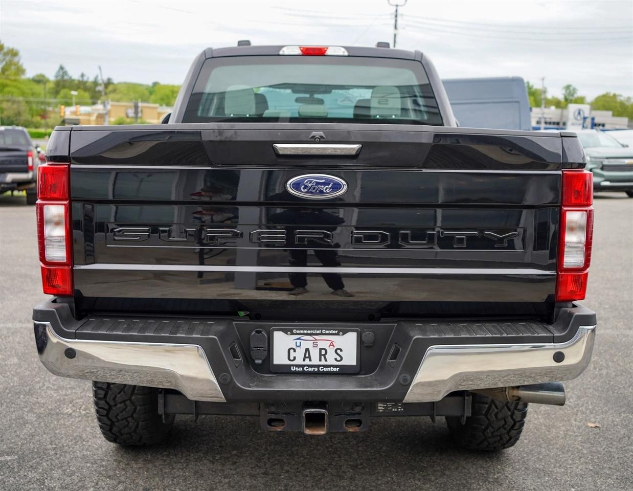 Ford F-250 SD XLT Crew Cab 4WD 2022