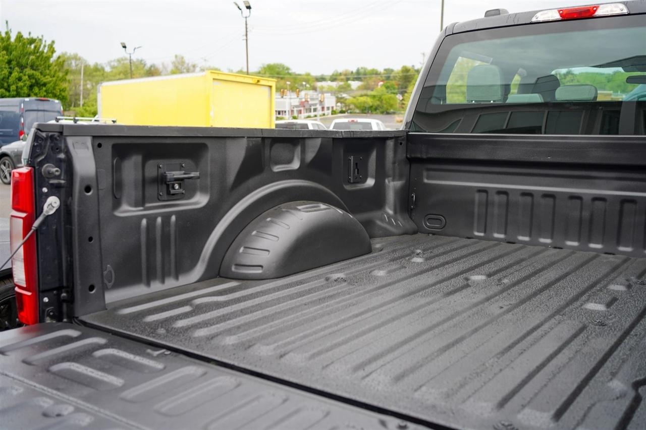 Ford F-250 SD XLT Crew Cab 4WD 2022