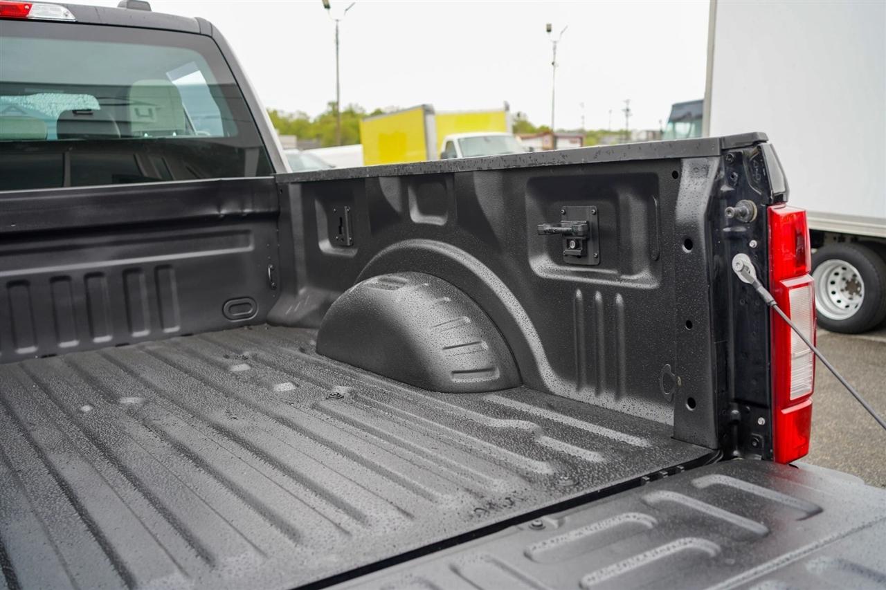 Ford F-250 SD XLT Crew Cab 4WD 2022