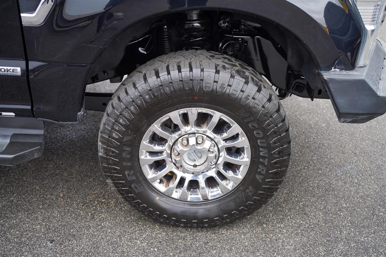 Ford F-250 SD XLT Crew Cab 4WD 2022