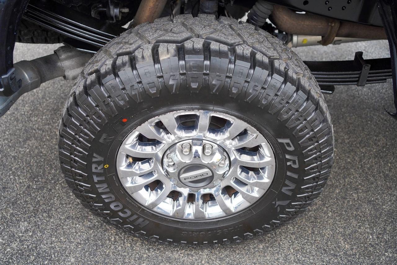 Ford F-250 SD XLT Crew Cab 4WD 2022