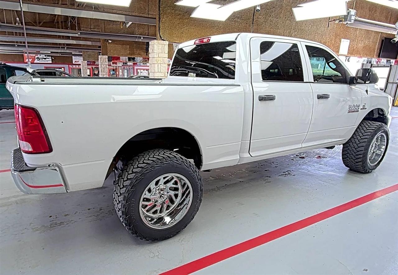 RAM 2500 Tradesman Crew Cab SWB 4WD 2018