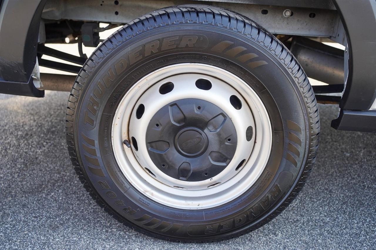 Ford Transit 350 Van Low Roof Sliding Pass. 130-in. WB 2020