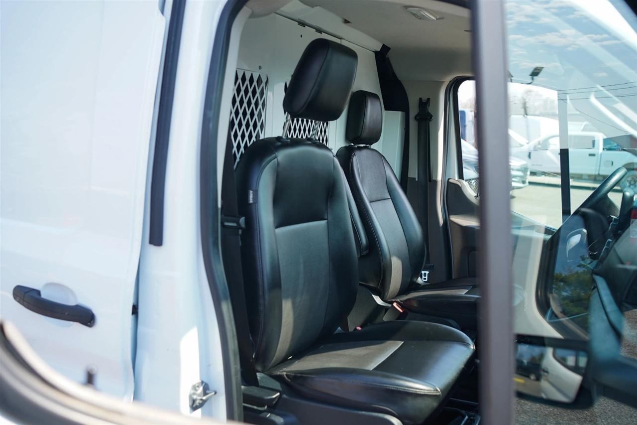 Ford Transit 350 Van Low Roof Sliding Pass. 130-in. WB 2020