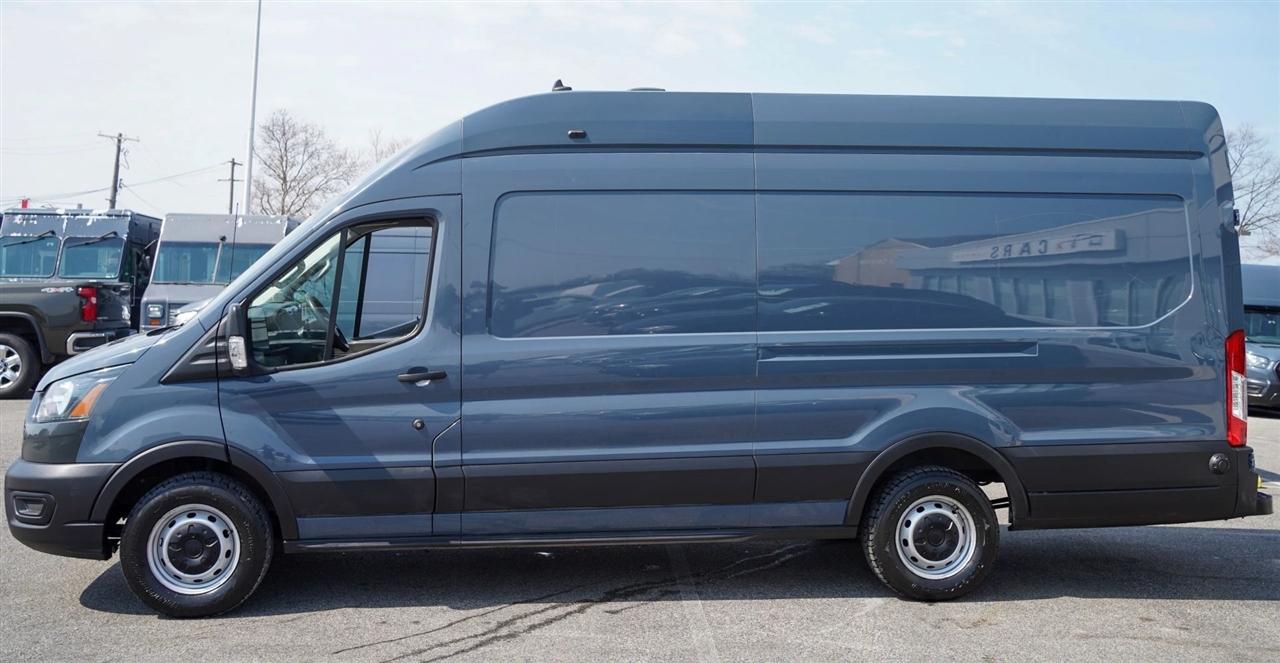 Ford Transit 250 Van High Roof w/Sliding Pass. 148-in. WB EL 2020