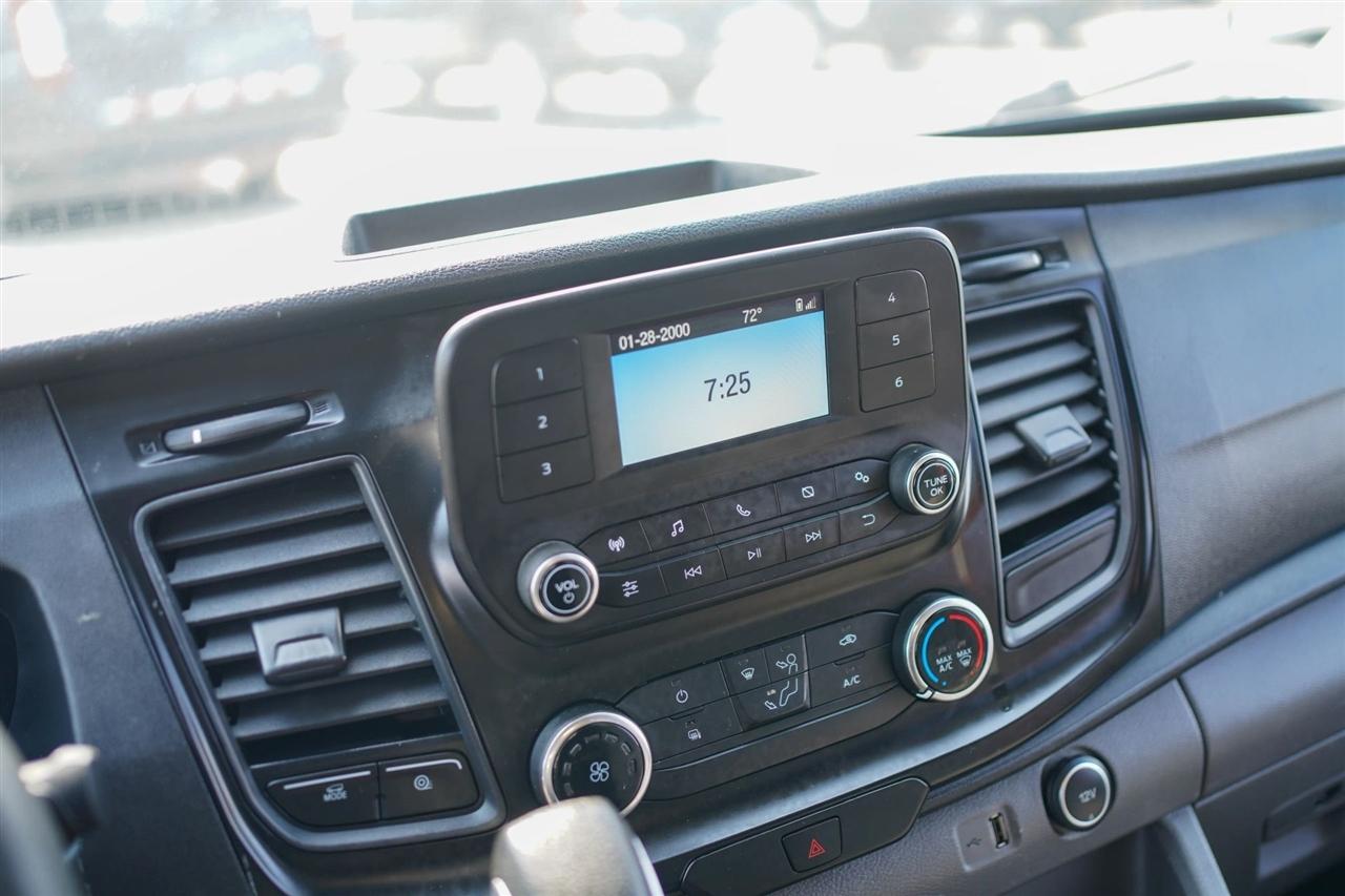 Ford Transit 250 Van High Roof w/Sliding Pass. 148-in. WB EL 2020