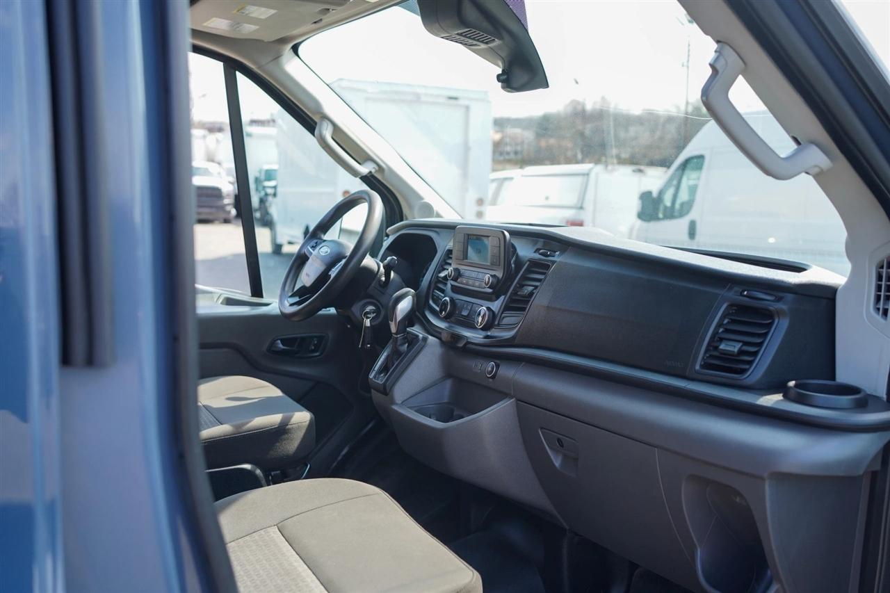Ford Transit 250 Van High Roof w/Sliding Pass. 148-in. WB EL 2020