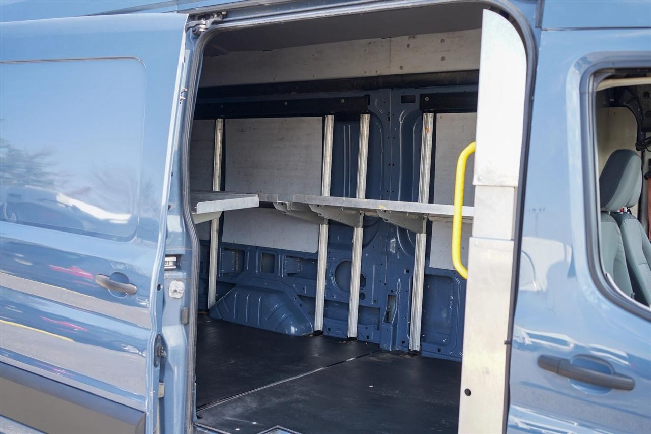 Ford Transit 250 Van High Roof w/Sliding Pass. 148-in. WB EL 2020