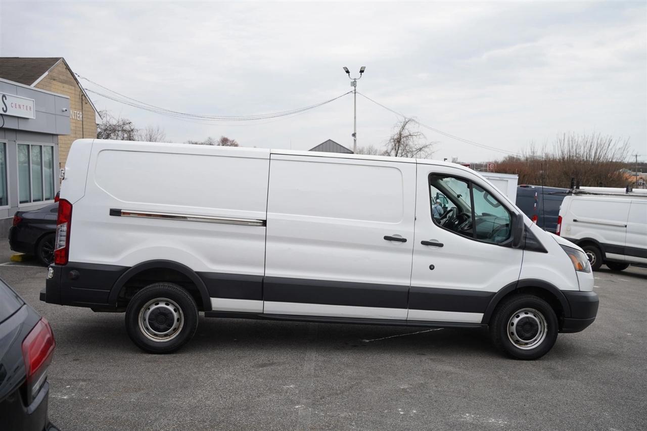 Ford Transit 350 Van Low Roof w/Sliding Pass. 148-in. WB 2018