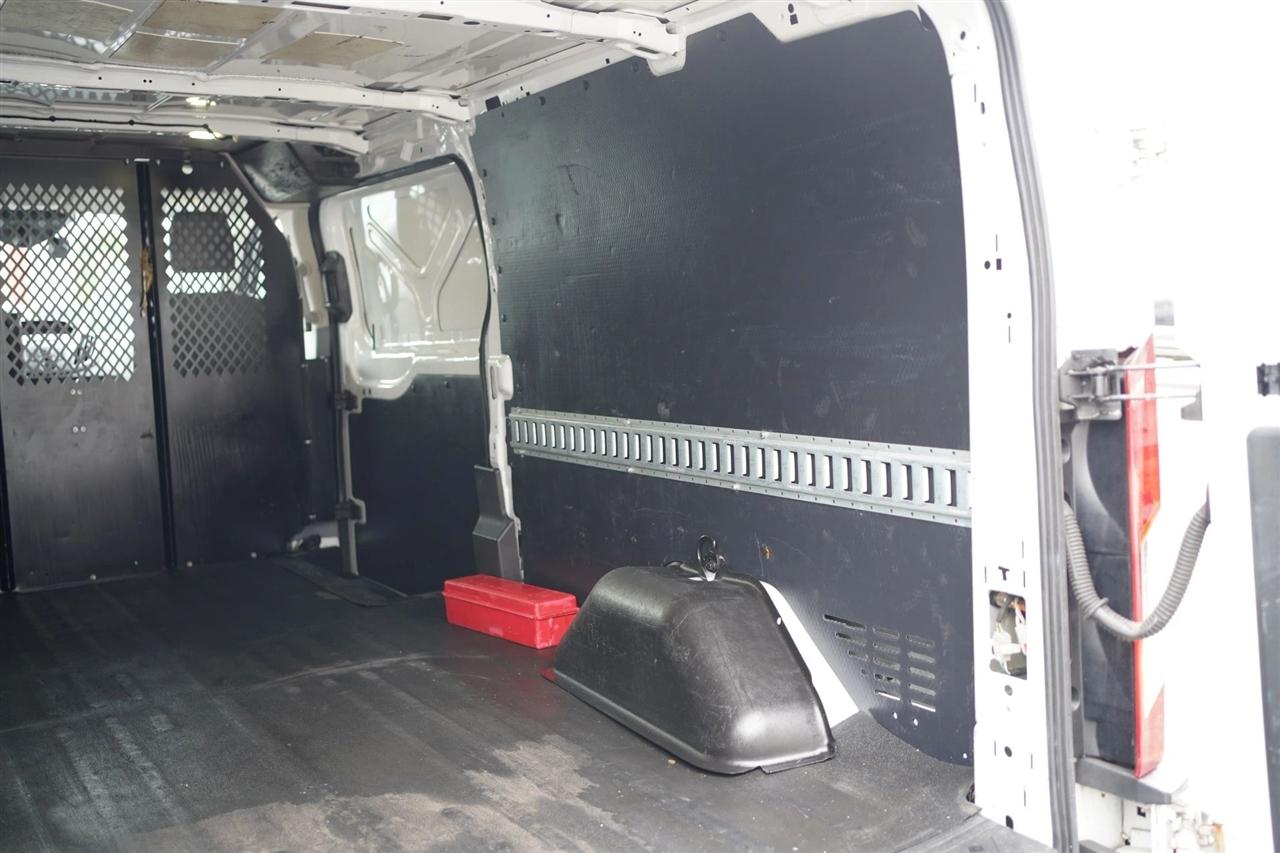 Ford Transit 350 Van Low Roof w/Sliding Pass. 148-in. WB 2018