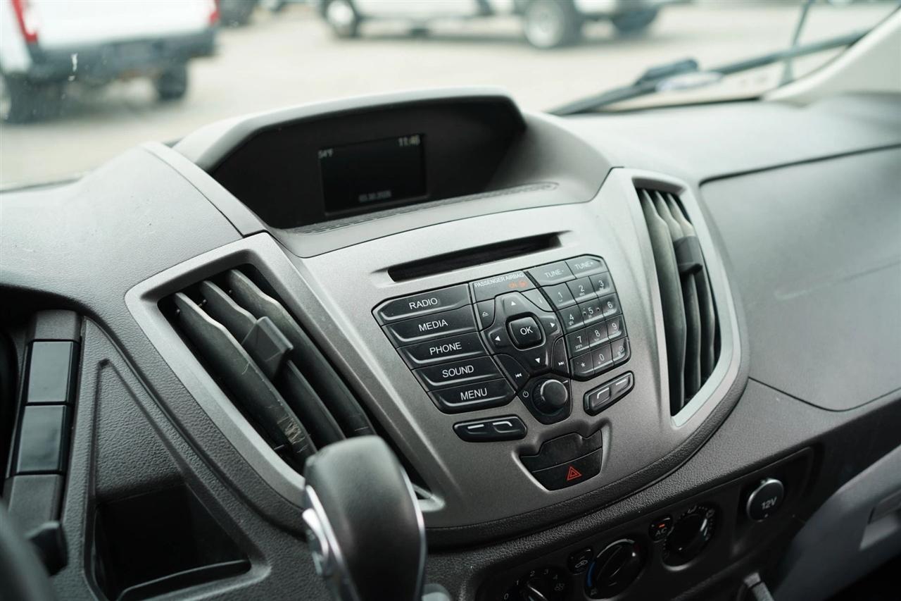 Ford Transit 350 Van Low Roof w/Sliding Pass. 148-in. WB 2018