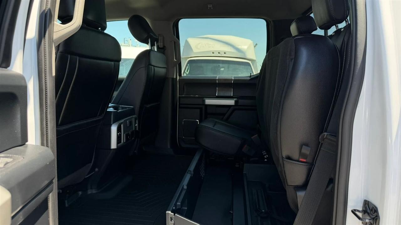Ford F-250 SD Lariat Crew Cab 4WD 2021