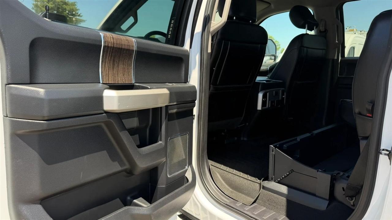 Ford F-250 SD Lariat Crew Cab 4WD 2021