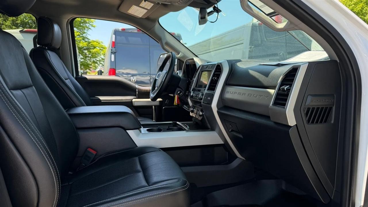 Ford F-250 SD Lariat Crew Cab 4WD 2021