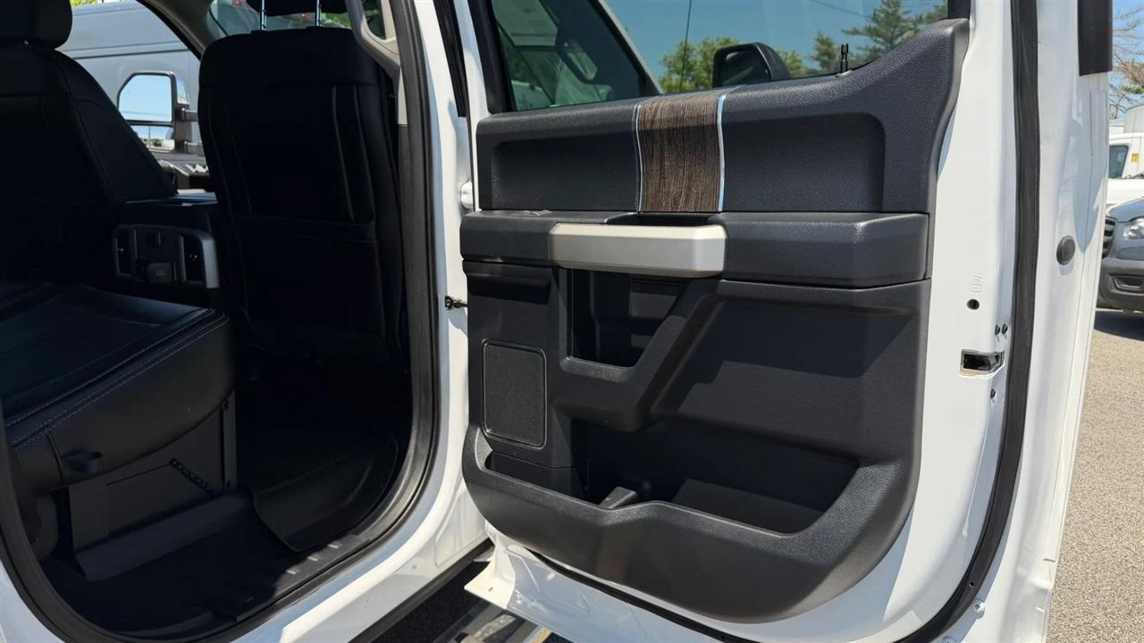 Ford F-250 SD Lariat Crew Cab 4WD 2021