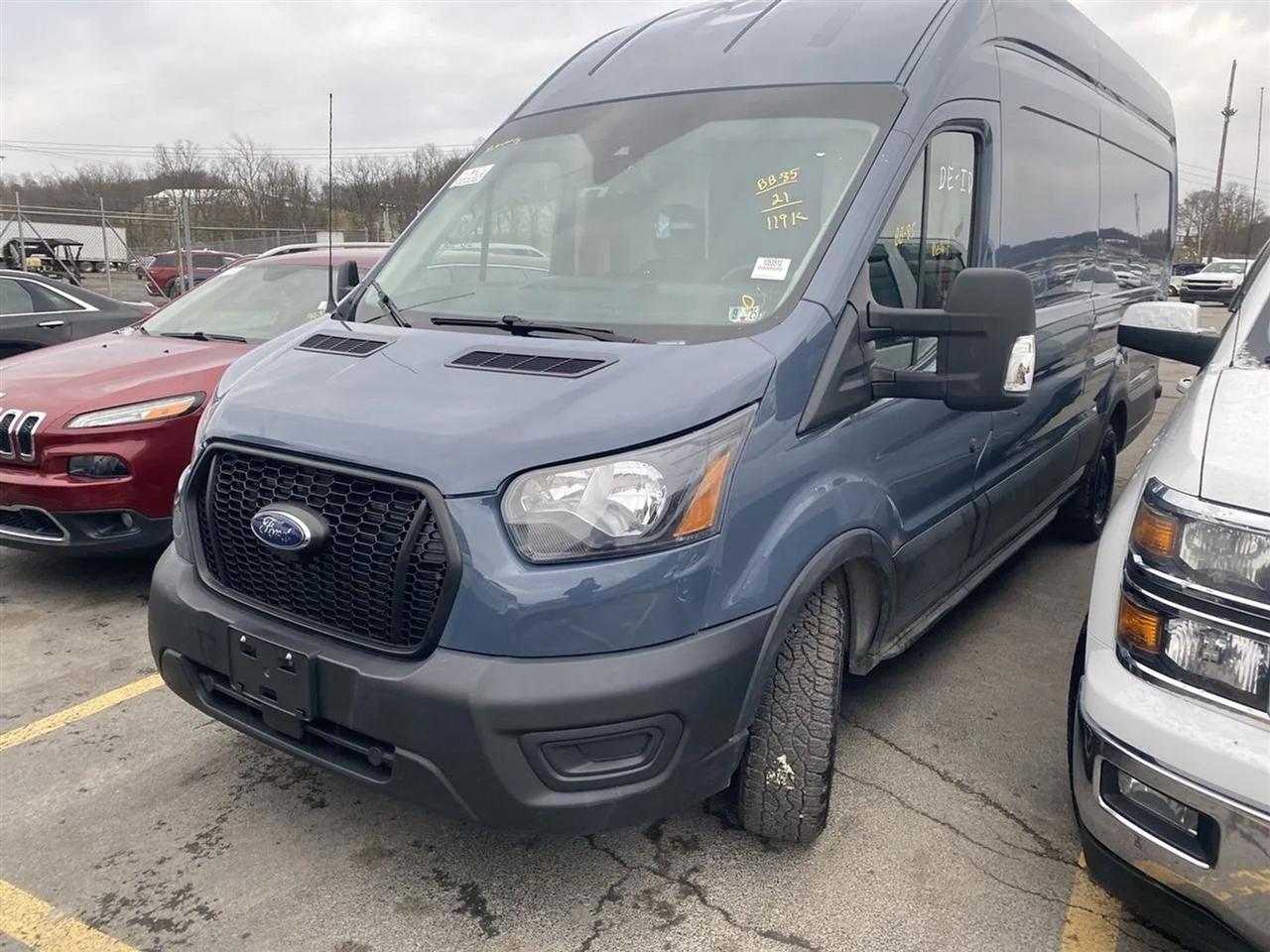 Ford Transit 250 Van High Roof w/Sliding Pass. 148-in. WB EL 2021