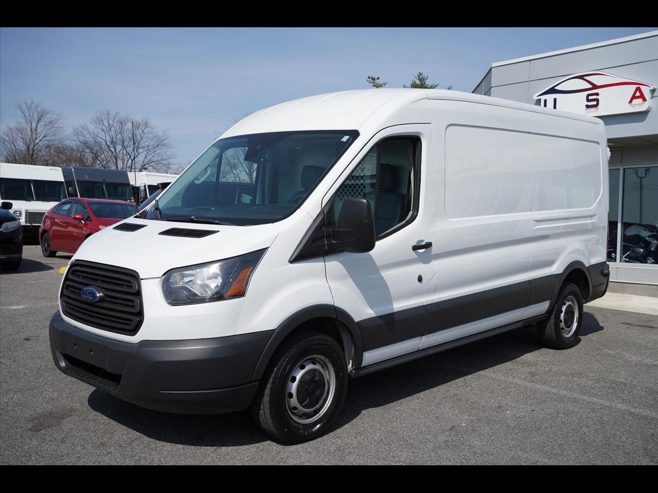 Ford Transit 250 Van Med. Roof w/Sliding Pass. 148-in. WB 2017