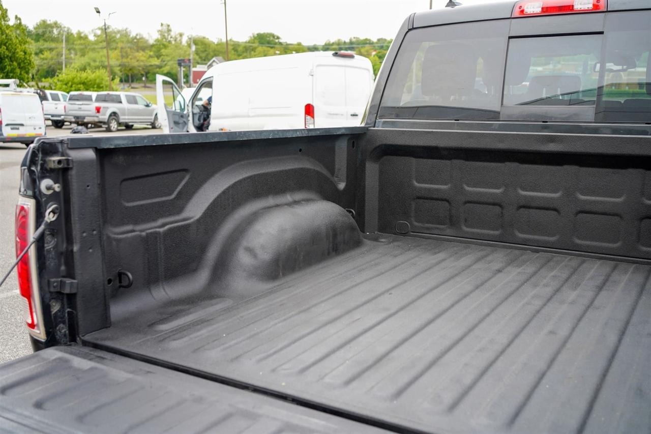 RAM 1500 Laramie Crew Cab SWB 4WD 2018