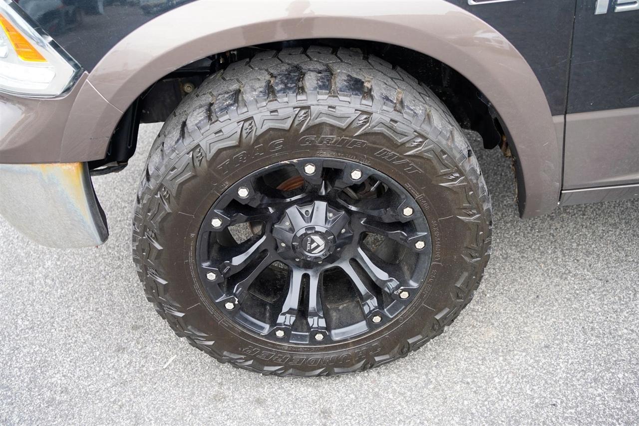 RAM 1500 Laramie Crew Cab SWB 4WD 2018