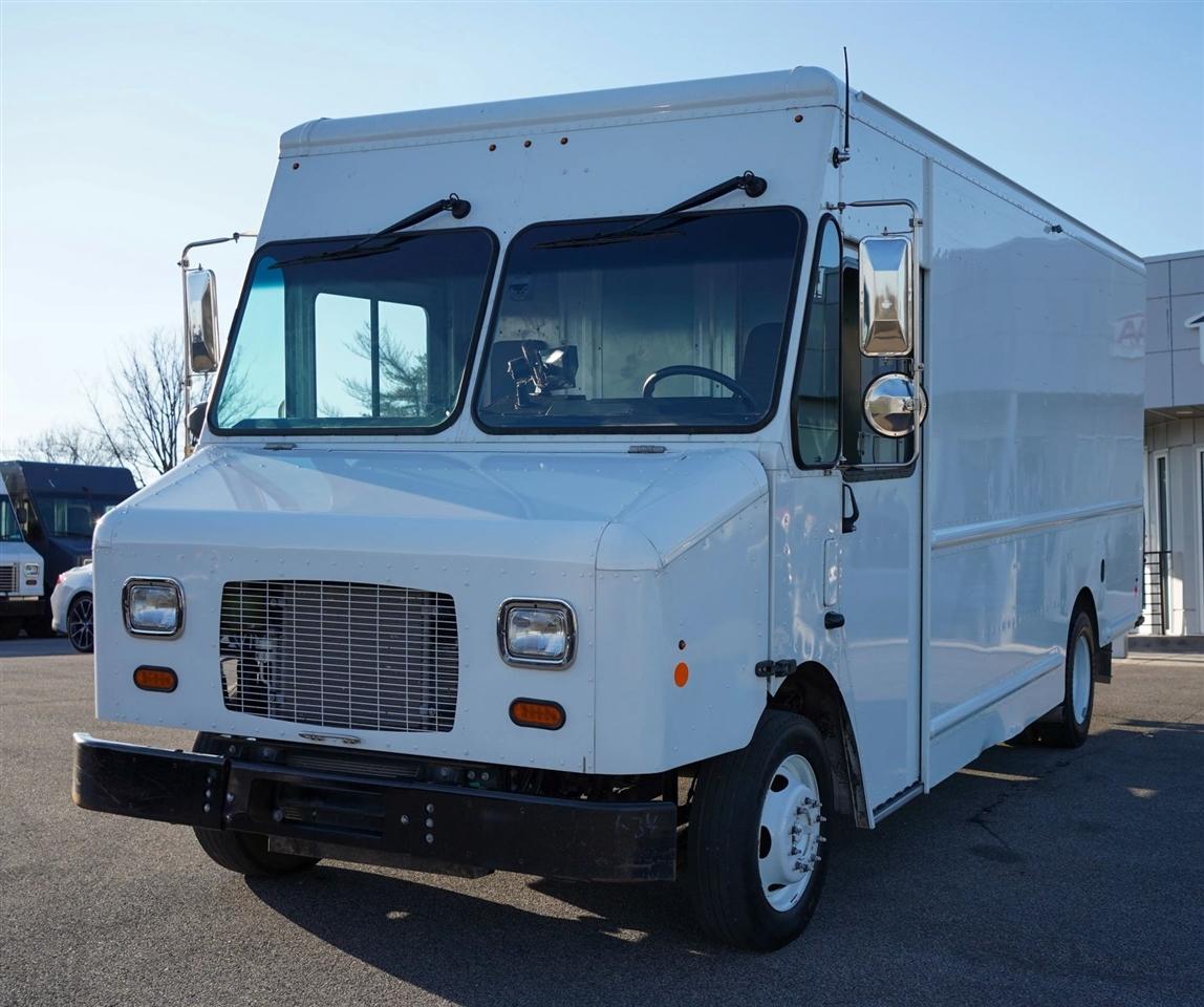 Ford Stripped Chassis  2021