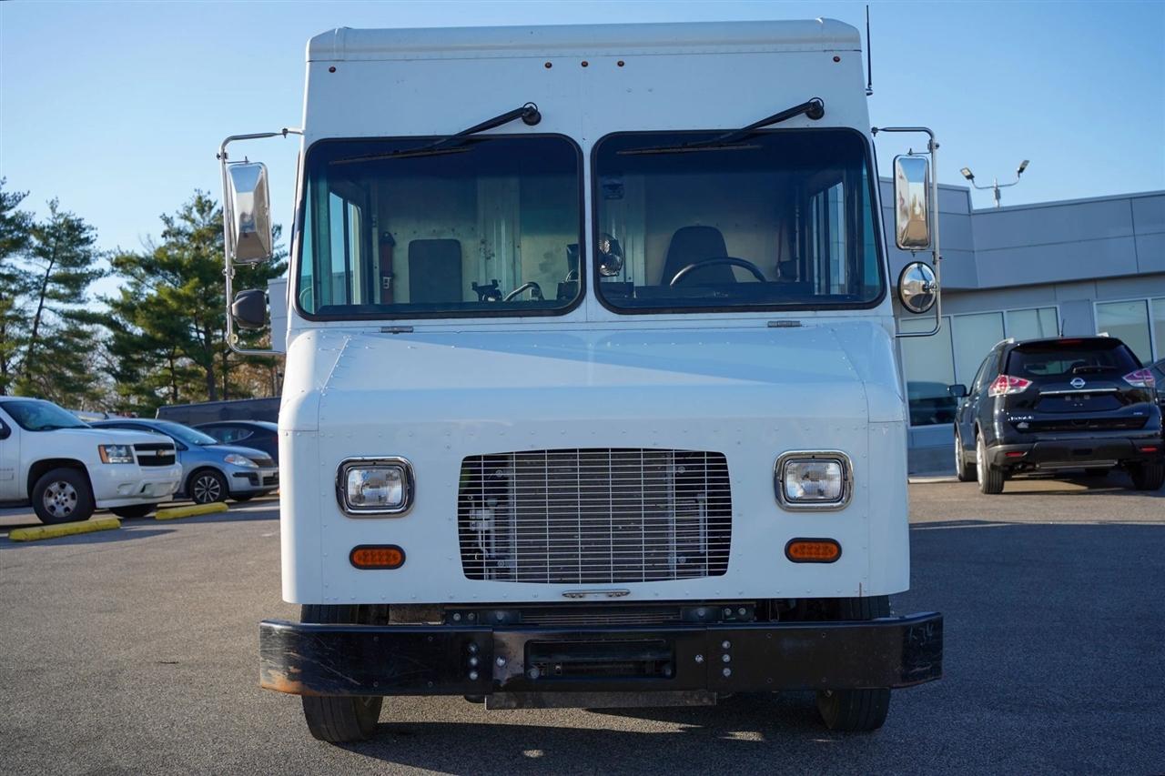 Ford Stripped Chassis  2021