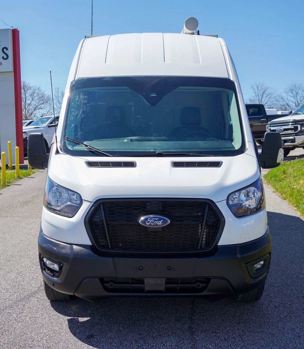 Ford Transit 350 Van High Roof w/Sliding Pass. 148-in. WB EL 2024