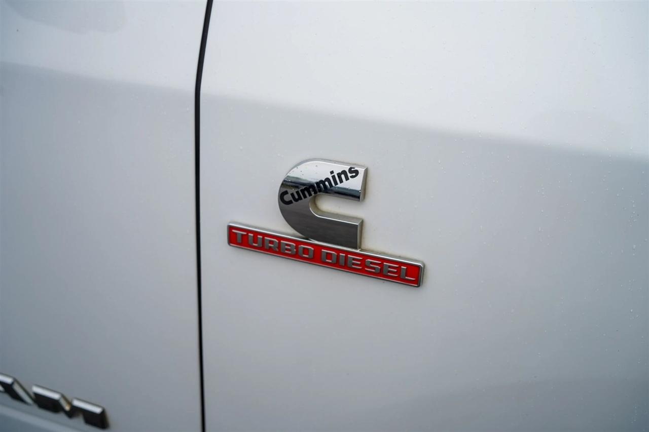 RAM 3500 Tradesman Crew Cab 4WD DRW 2021